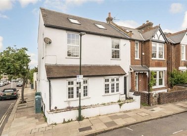 North Worple Way, London, SW14