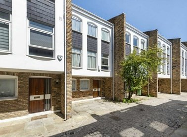 Properties to let in Old Brewery Mews - NW3 1PZ view1