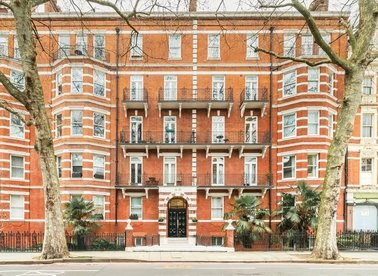 Properties to let in Old Brompton Road - SW5 9HL view1
