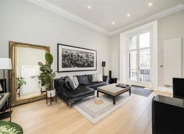 Properties to let in Onslow Gardens - SW7 3AL view1