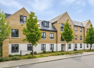 Properties let in Orchard Farm Avenue - KT8 0AJ view1