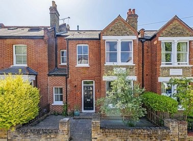Properties to let in Orchard Road - TW1 1LX view1