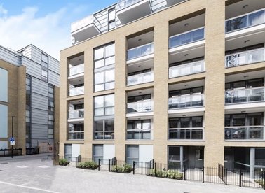 Properties let in Packington Square - N1 7FX view1
