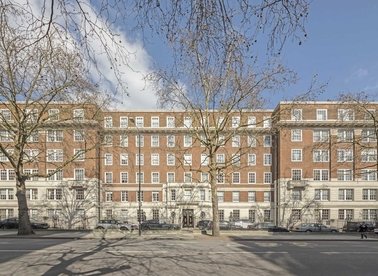 Properties to let in Park Road - NW8 7RL view1