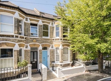Properties to let in Parma Crescent - SW11 1LT view1