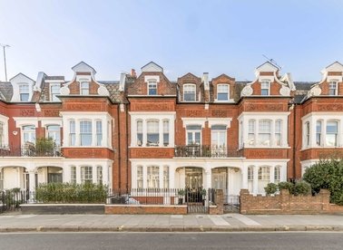 Properties let in Parsons Green Lane - SW6 4HS view1