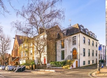 Properties to let in Parsons Green - SW6 4TW view1