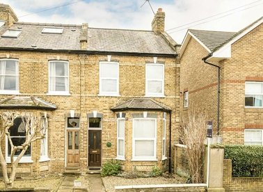 Properties let in Pemberton Road - KT8 9LG view1