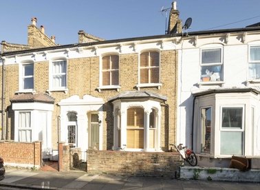 Properties to let in Pennethorne Road - SE15 5TH view1