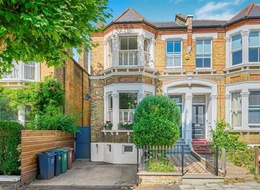 Properties to let in Pepys Road - SE14 5SG view1