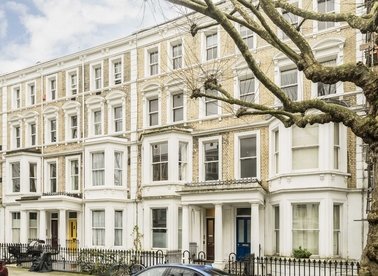 Properties to let in Philbeach Gardens - SW5 9DY view1