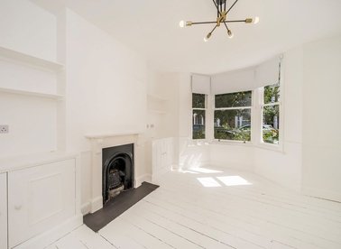 Properties to let in Plato Road - SW2 5UP view1