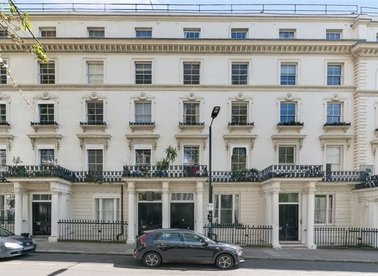 Properties to let in Porchester Square - W2 6AL view1