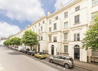 Properties let in Porchester Square - W2 6AN view1