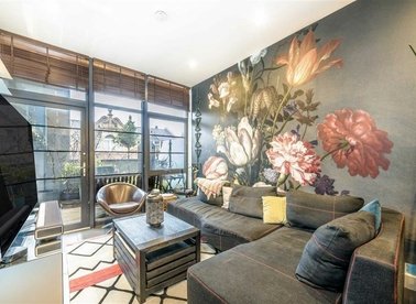 Properties let in Powis Street - SE18 6LR view1