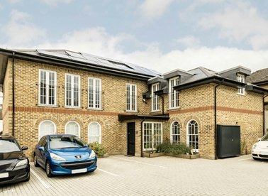 Properties let in Priory Close - TW16 5AB view1