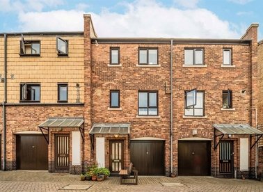 Properties to let in Prospect Place - E1W 3TJ view1