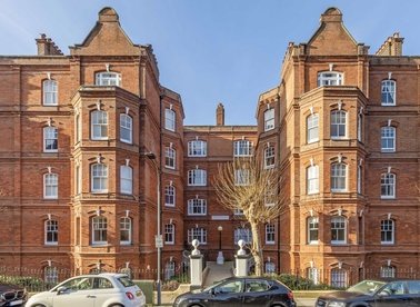 Flats to rent in Queens Club Gardens, London | Dexters Estate Agents