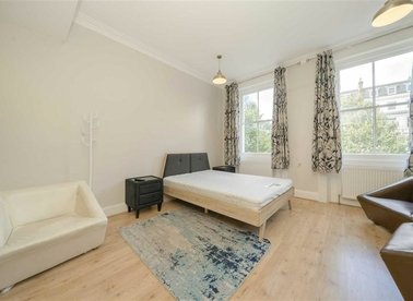 Properties to let in Queen's Gate - SW7 5LJ view1