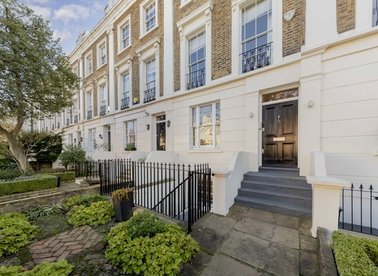 Properties to let in Queens Grove - NW8 6EL view1