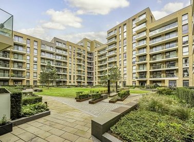 Properties let in Queenshurst Square - KT2 5FQ view1