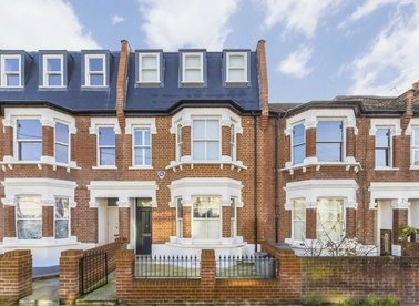 Properties let in Queensmill Road - SW6 6JP view1