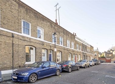 Properties let in Quilter Street - E2 7BT view1