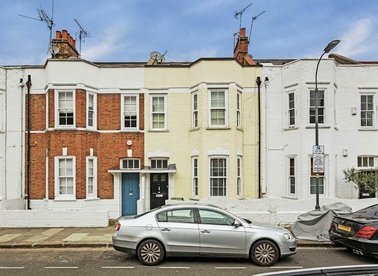 Properties let in Racton Road - SW6 1LW view1