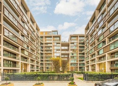 Properties to let in Radnor Terrace - W14 8AZ view1