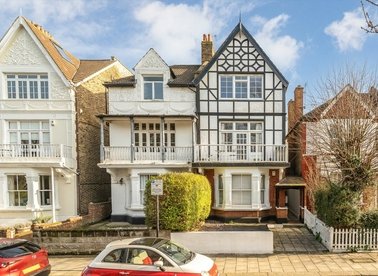 Properties let in Rastell Avenue - SW2 4XP view1