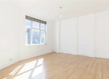 Properties let in Rathmore Road - SE7 7QP view1