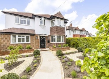 Properties to let in Rectory Lane - KT6 5HW view1