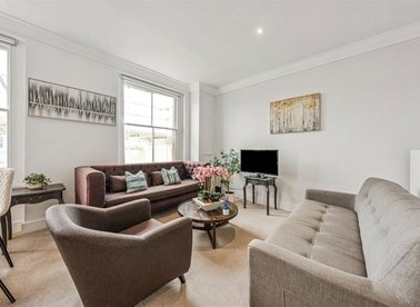 Properties to let in Redcliffe Gardens - SW10 9BG view1