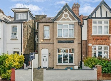 Properties to let in Ribblesdale Road - SW16 6SF view1