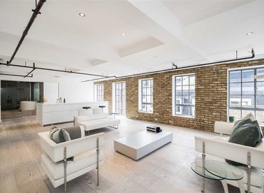 Properties to let in Richmond Mews - W1D 3DD view1
