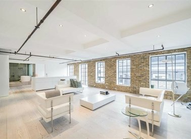 Properties to let in Richmond Mews - W1D 3DD view1