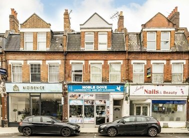 Properties let in Richmond Road - TW1 2DX view1