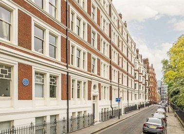 Properties to let in Ridgmount Gardens - WC1E 7AT view1