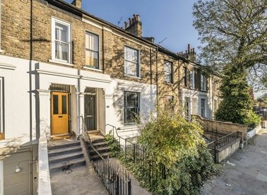 Properties let in Ridley Road - E8 2NH view1