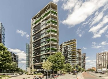 Properties to let in Riverlight Quay - SW11 8AA view1
