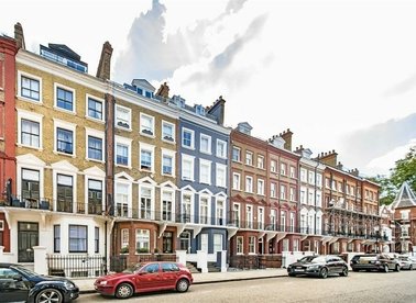 Properties to let in Roland Gardens - SW7 3PL view1