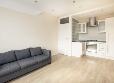 Properties let in Romola Road - SE24 9BA view1