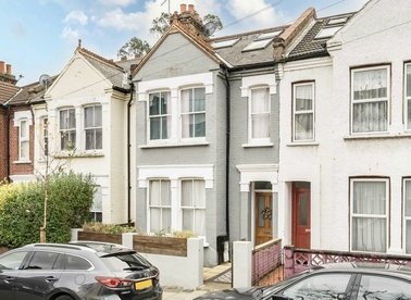 Properties let in Rookstone Road - SW17 9NQ view1