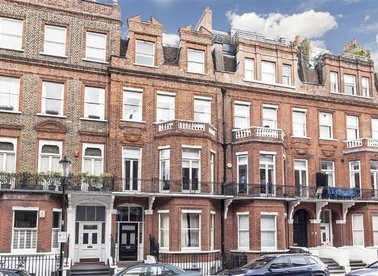 Properties to let in Rosary Gardens - SW7 4NQ view1