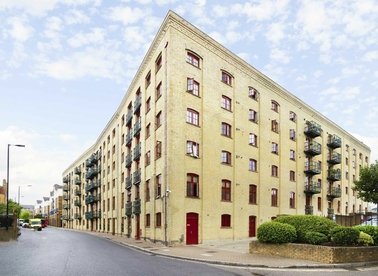Properties let in Rotherhithe Street - SE16 5XX view1