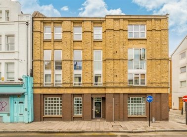 Properties let in Royal Mint Street - E1 8LG view1