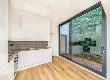 Properties let in Sandycombe Road - TW9 2EQ view1