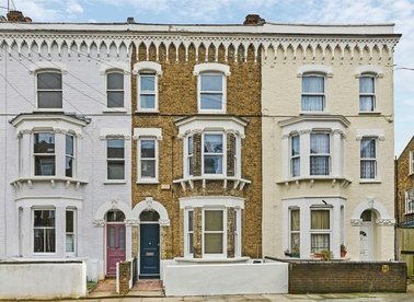 Properties let in Santley Street - SW4 7QB view1