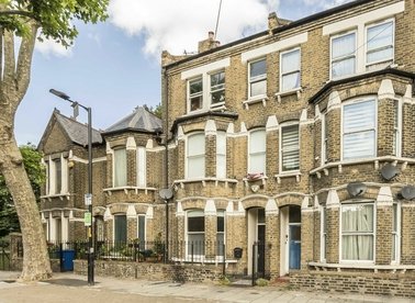 Properties let in Searles Road - SE1 4YU view1