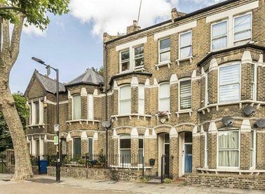 Properties let in Searles Road - SE1 4YU view1